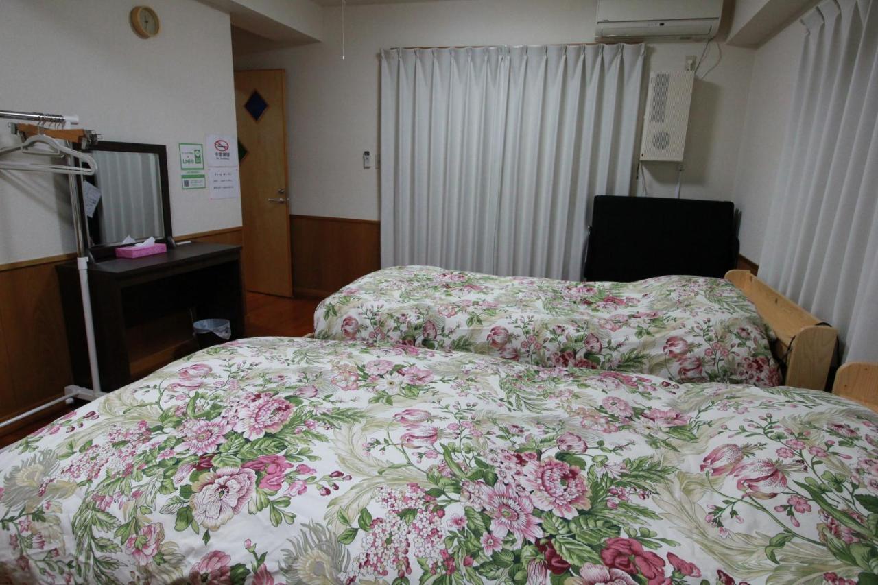 Utopia Mihama Chatan Εξωτερικό φωτογραφία